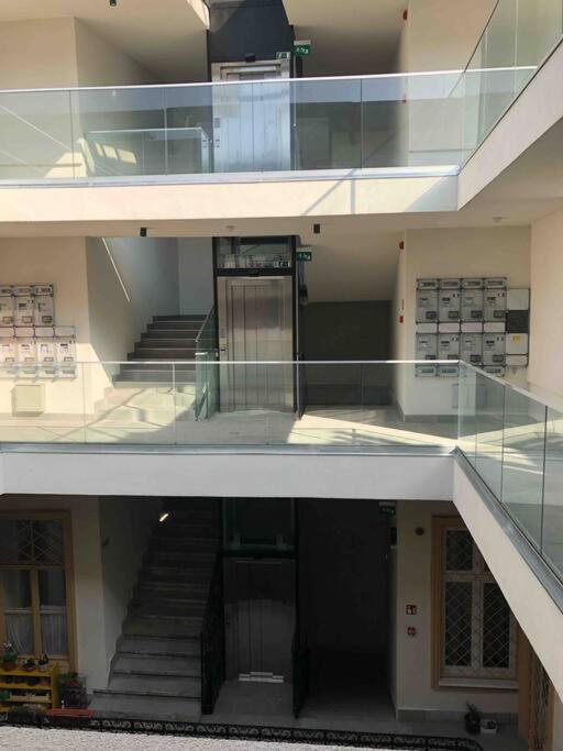 Luxury Cozy 2 Bdr Downtown Apt.4 Budapest Eksteriør billede