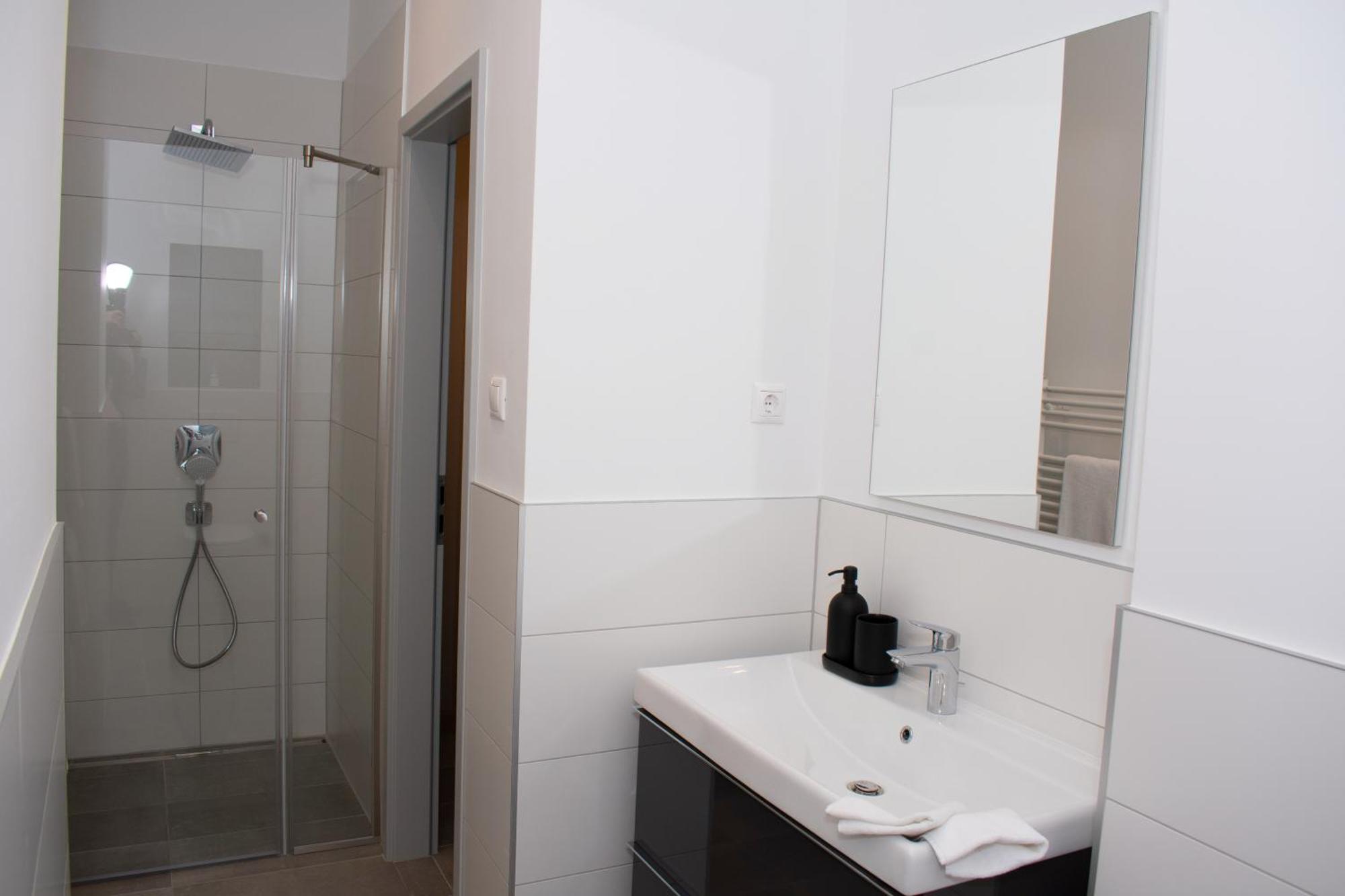 Luxury Cozy 2 Bdr Downtown Apt.4 Budapest Eksteriør billede
